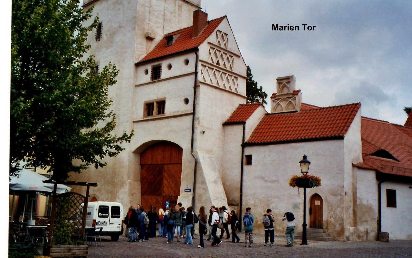 2004